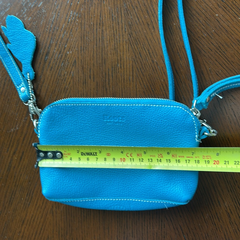 ROOTS mini crossbody/wristlet purse - Picture 5 of 7